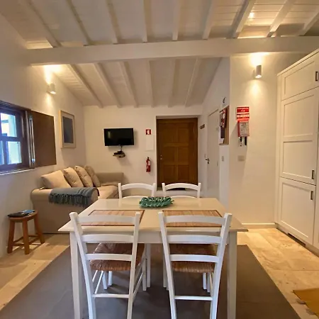 펜션 On The Paiva River - Hostiva 카스트로다이레