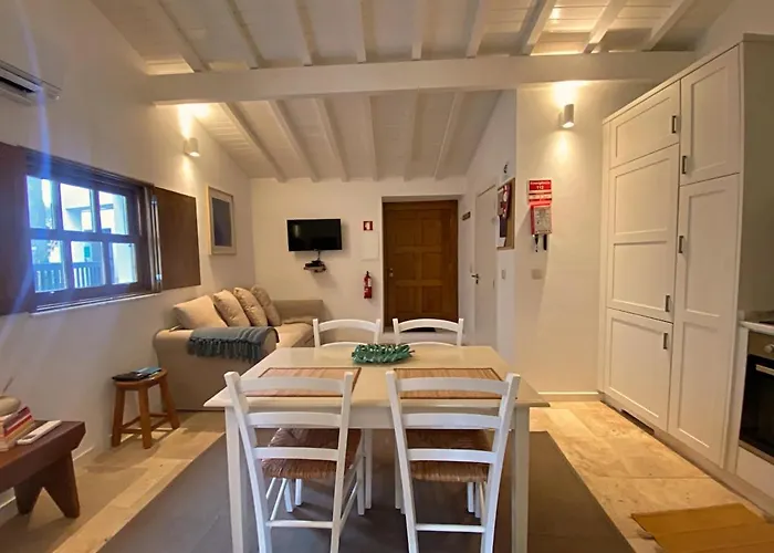 Дом отдыха On The Paiva River - Hostiva Каштру-Дайри